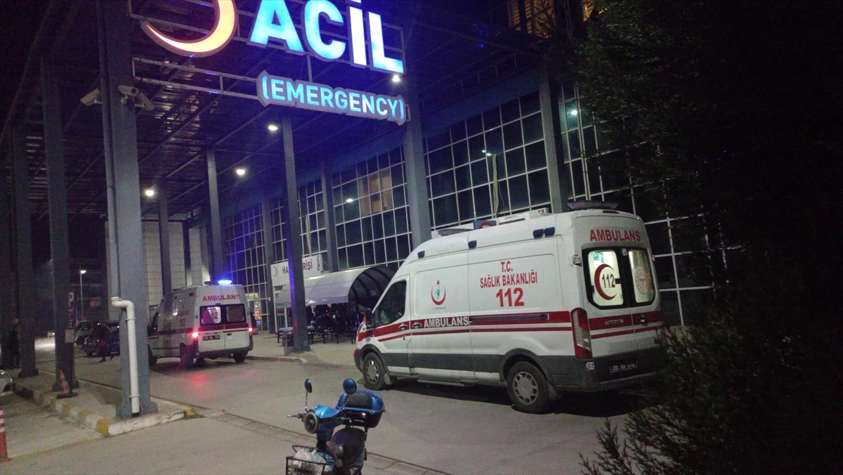 Ödemiş\'te iş yerinde silahlı saldırı: Bir kişi ağır yaralandı