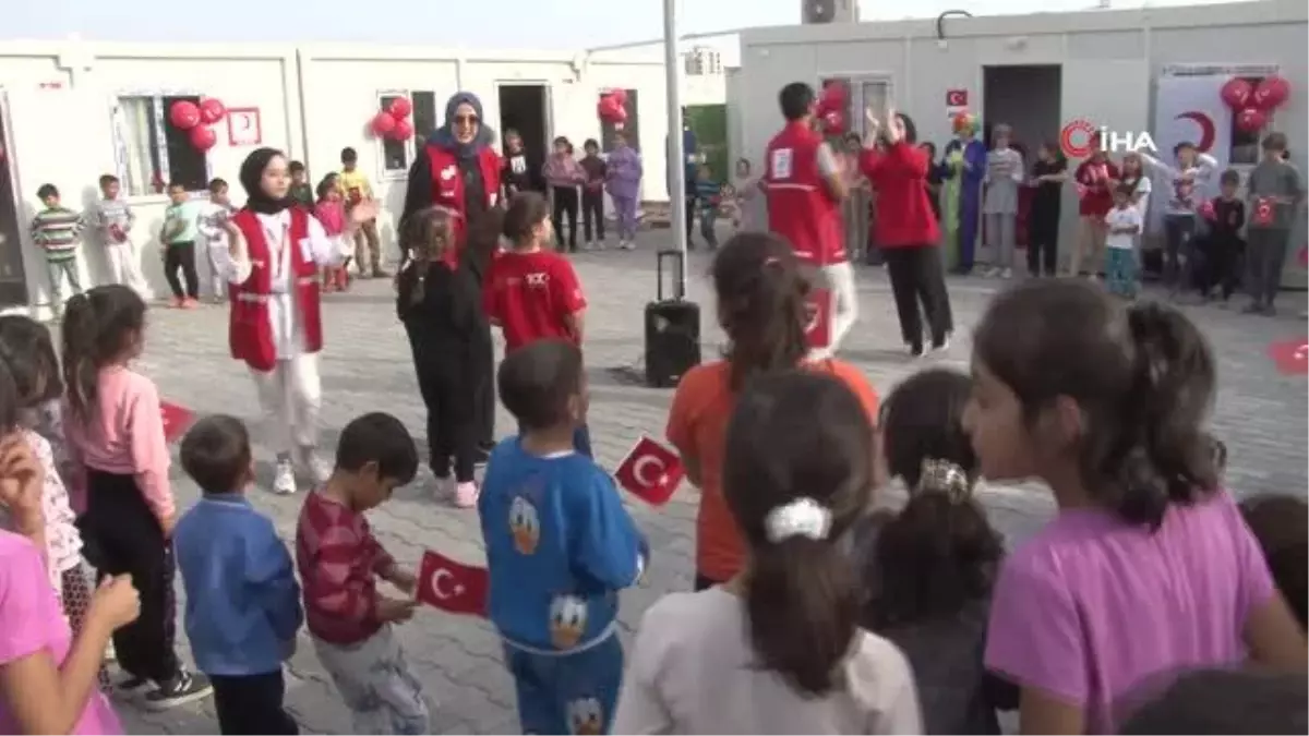 Kızılay Haftasında minik çocuklar doyasıya eğlendi