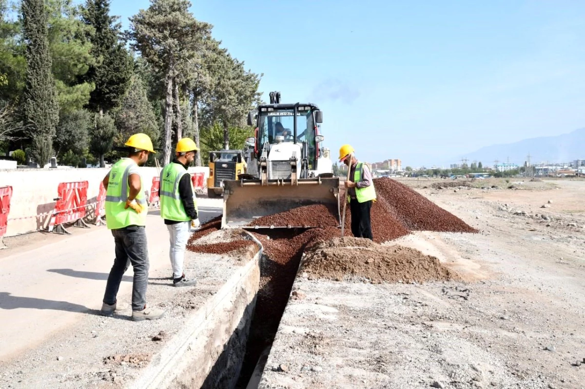 Osmaniye Belediyesi, deprem konutları için kanalizasyon terfi hattı çalışmalarına başladı