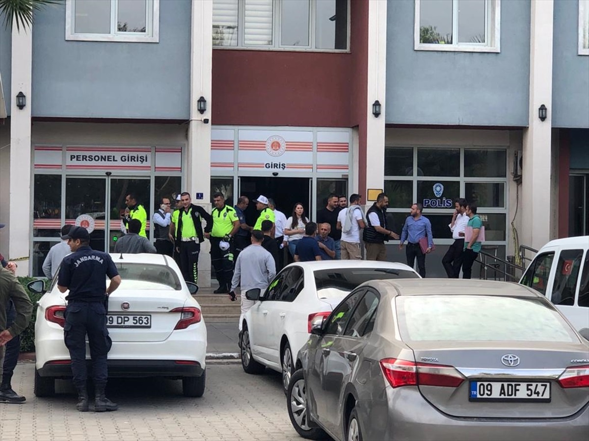 Nazilli Adliyesinde Çıkan Kavgada 1 Kişi Yaralandı, 9 Gözaltı