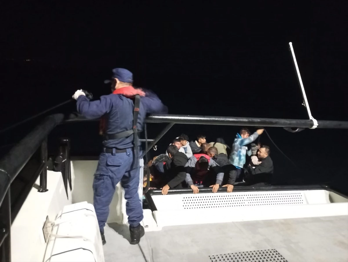 Kuzey Ege\'de 140 düzensiz göçmen yakalandı