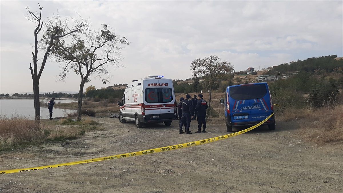 Çorum\'da Baraj Gölüne Düşen Otomobilde 1 Kişi Hayatını Kaybetti