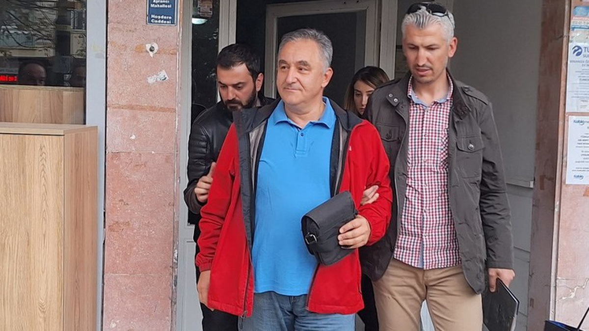 Gazeteci Tolga Şardan gözaltına alındı