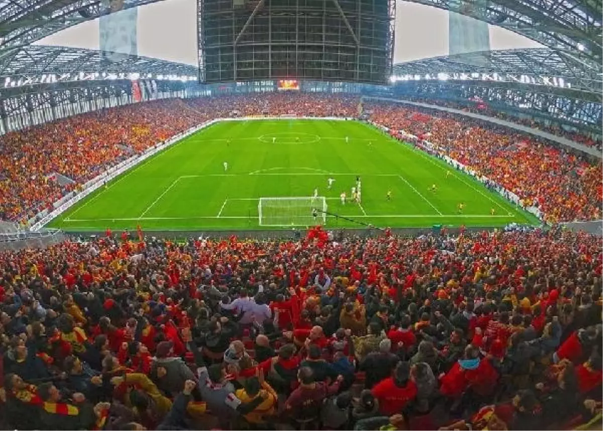Göztepe, Şampiyonluk Yarışında Avantajlı Döneme Giriyor