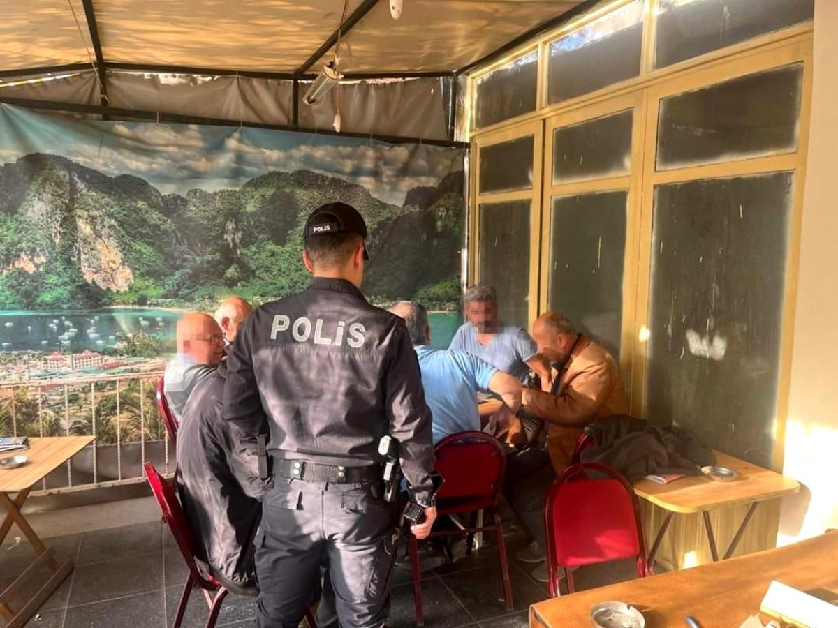 Manisa\'da \'Güven ve Huzur\' uygulaması