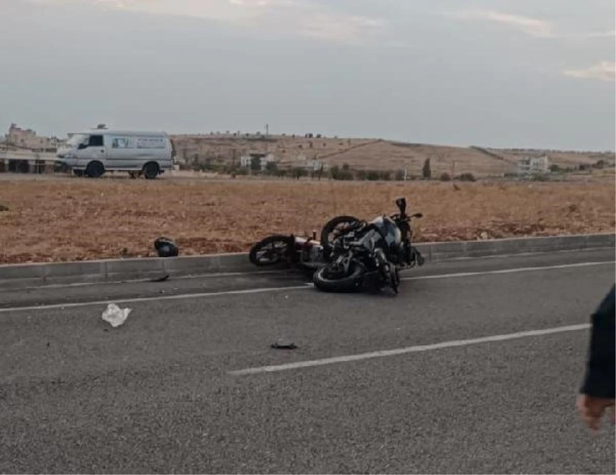 Midyat\'ta motosiklet kazası: 2 kişi ağır yaralandı
