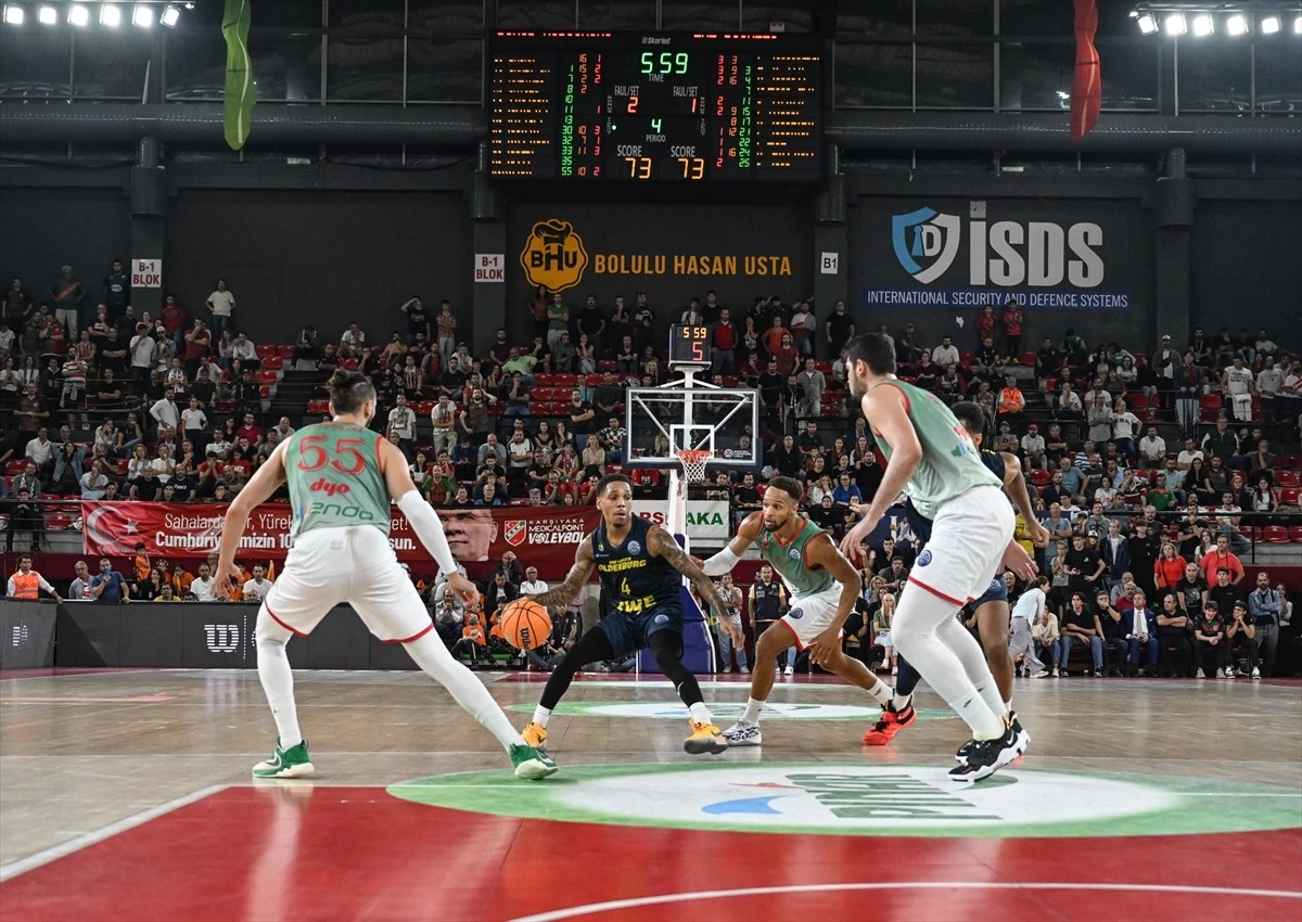 Pınar Karşıyaka, EWE Baskets Oldenburg\'u mağlup etti