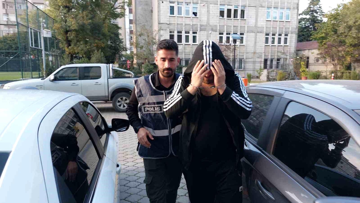 Samsun\'da Uyuşturucu Ticareti Yapan Şahıs Gözaltına Alındı
