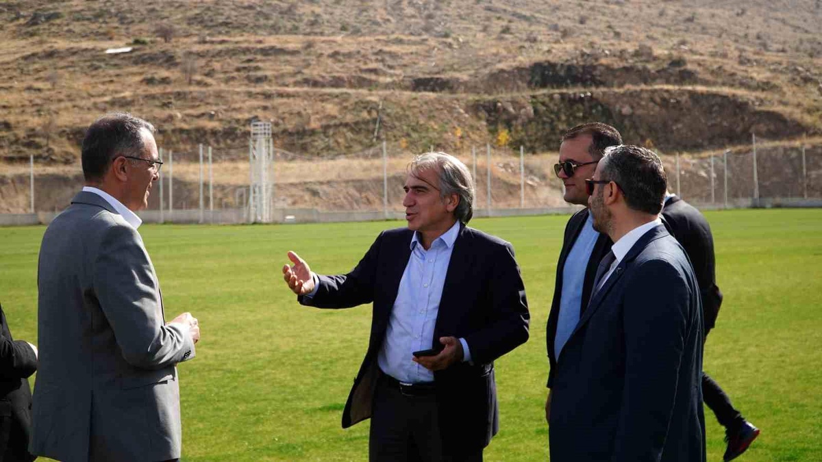 Erciyes Yüksek İrtifa Kamp Merkezi Spor Turizminin Önde Gelenlerinden Tam Not Aldı