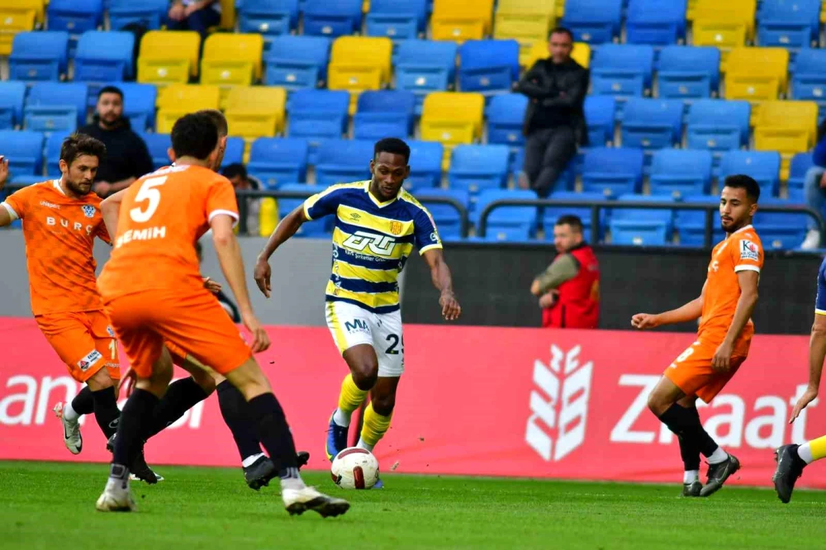 MKE Ankaragücü, Malatya Arguvan Spor Kulübü\'nü 2-0 mağlup ederek tur atladı