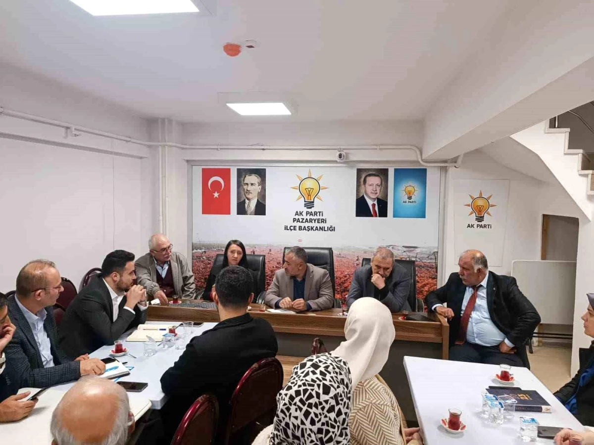 AK Parti Bilecik İl Başkanı Serkan Yıldırım, Pazaryeri Teşkilatı Üyeleriyle Bir Araya Geldi