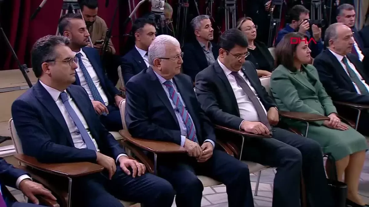 DEVA Partisi Genel Başkanı Ali Babacan, İsrail'in Gazze'ye yönelik saldırılarına son verilmesini istedi