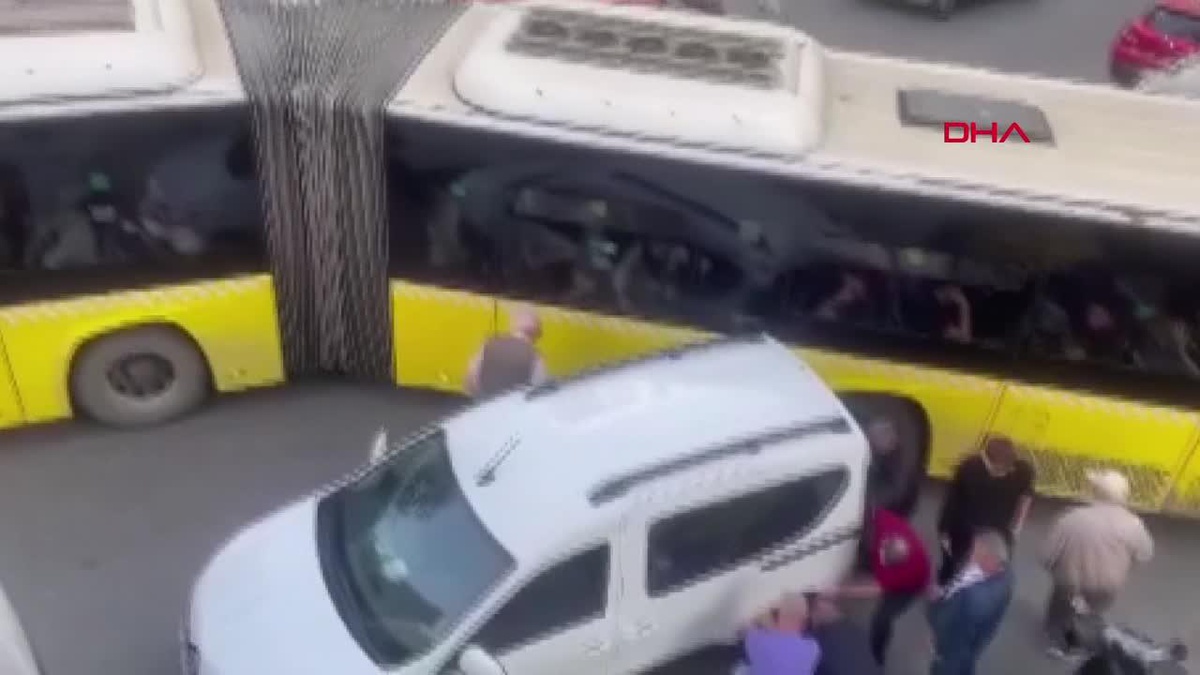 İETT Otobüsleri Hatalı Parklar Yüzünden Dönüş Yapamıyor