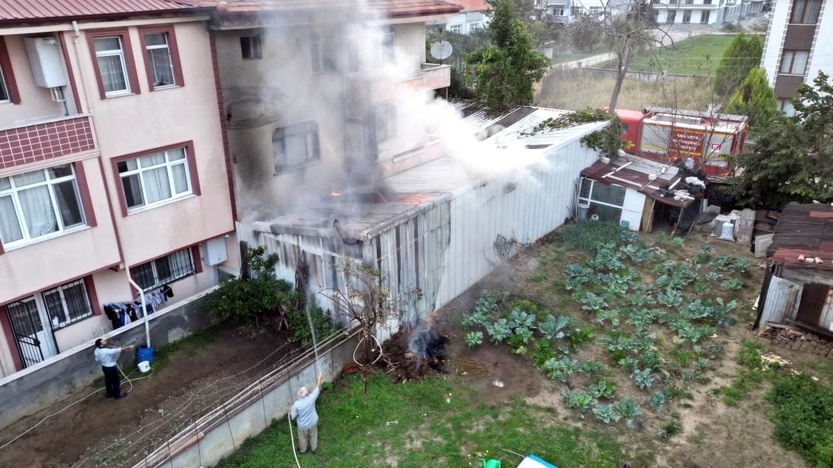 Sakarya\'da Atölye Yangını