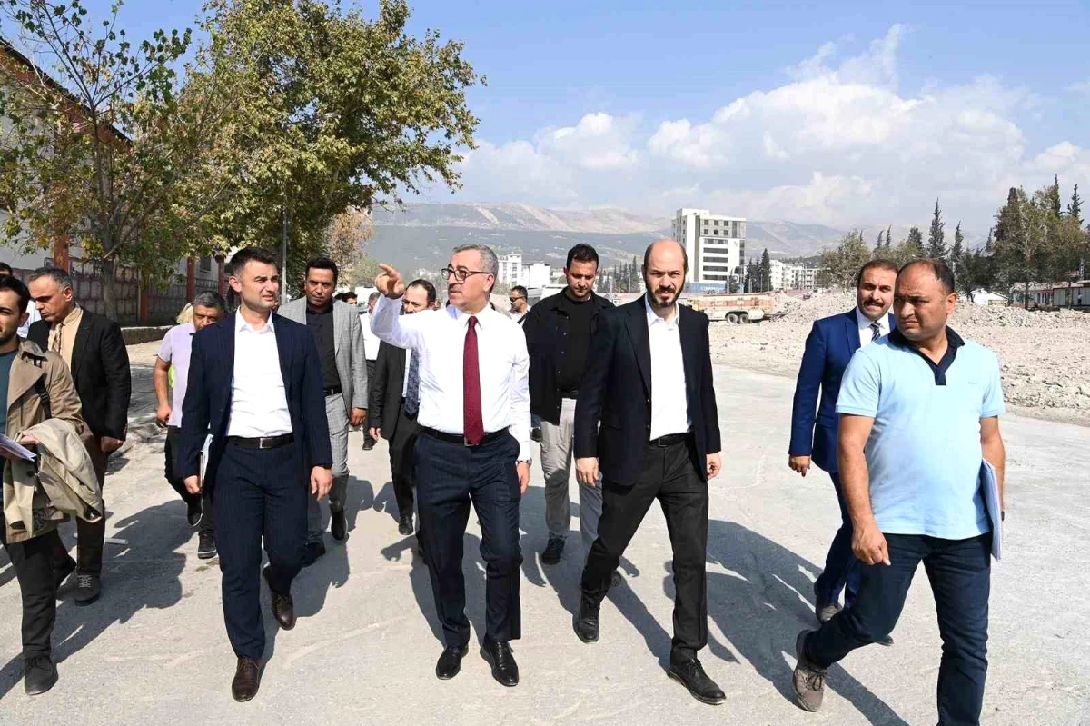 Kahramanmaraş Büyükşehir Belediye Başkanı Hayrettin Güngör, şehir tasarım projesiyle ilgili istişare toplantısına katıldı