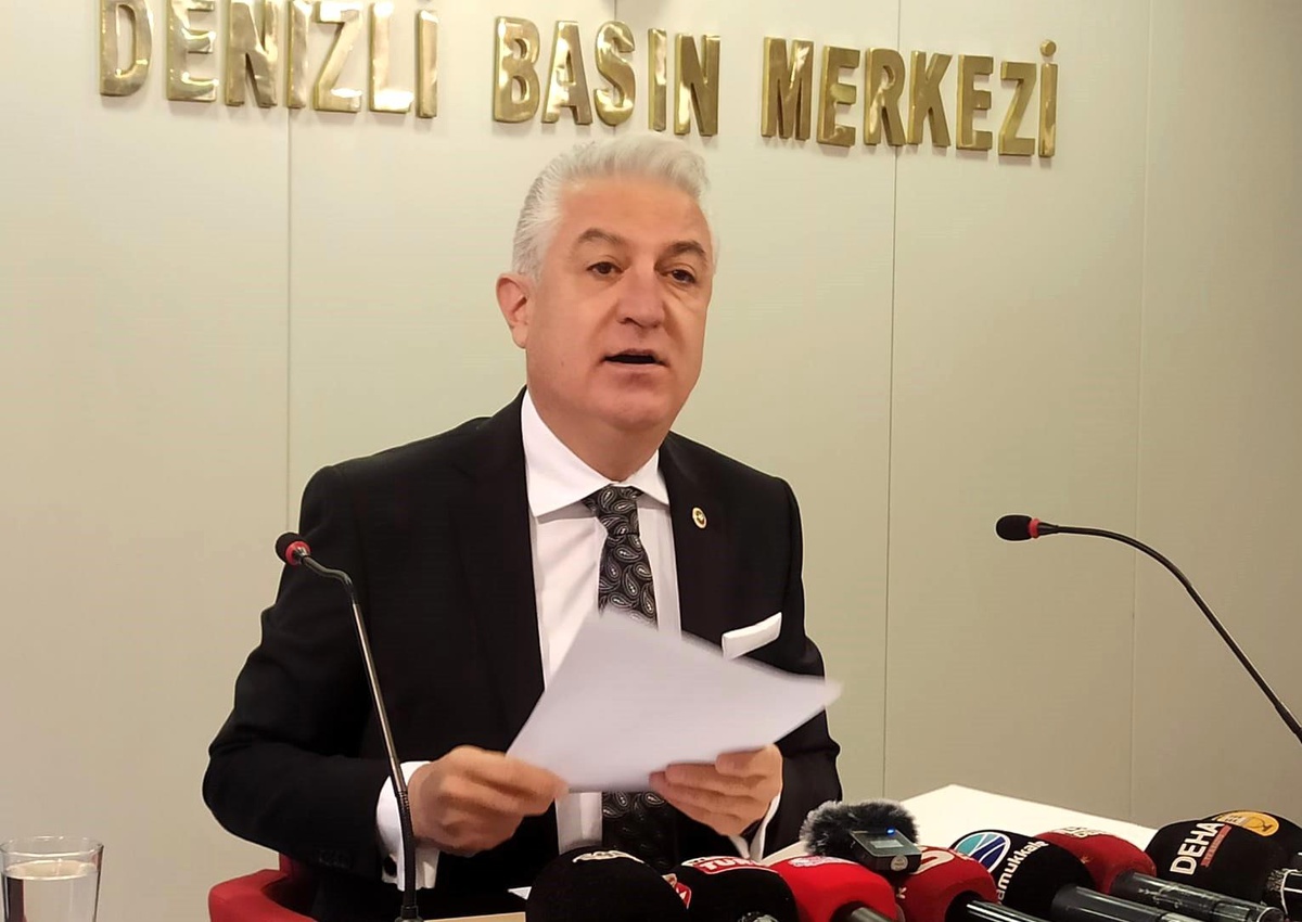 Eski Denizli Milletvekili Teoman Sancar, CHP Genel Başkanı Kemal Kılıçdaroğlu\'nu eleştirdi
