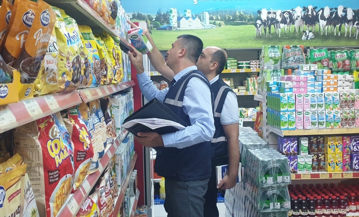 Eskişehir\'de Marketlerde Etiket Denetimi Yapıldı