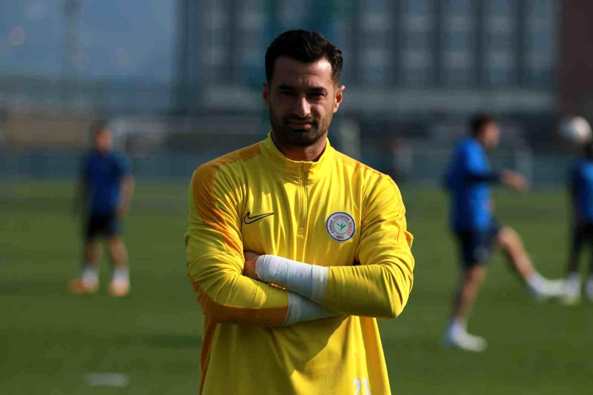 Gökhan Akkan: Tek temennimiz Galatasaray maçındaki mücadelemizi sahada sergilemek