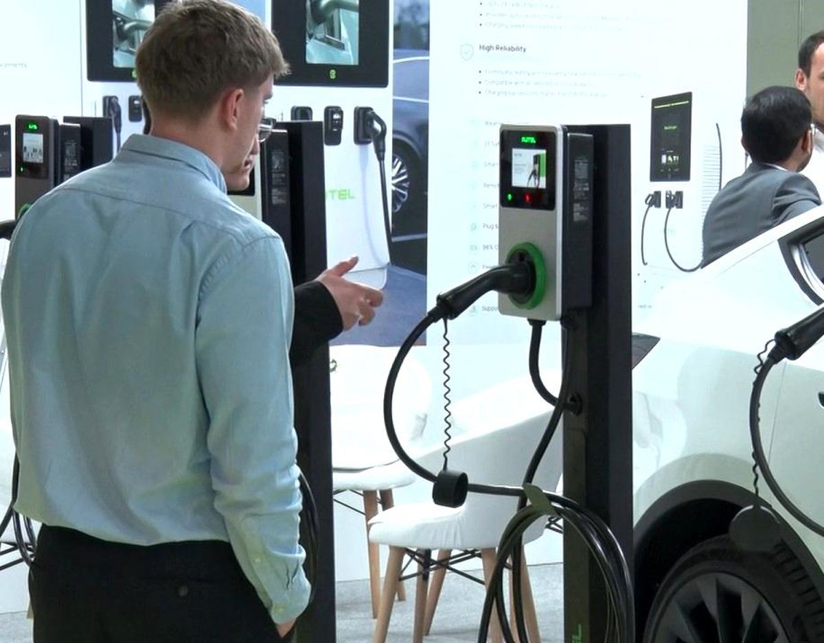 Türkiye\'de Her 5 Elektrikli Araç İçin Bir Şarj Noktası Bulunuyor