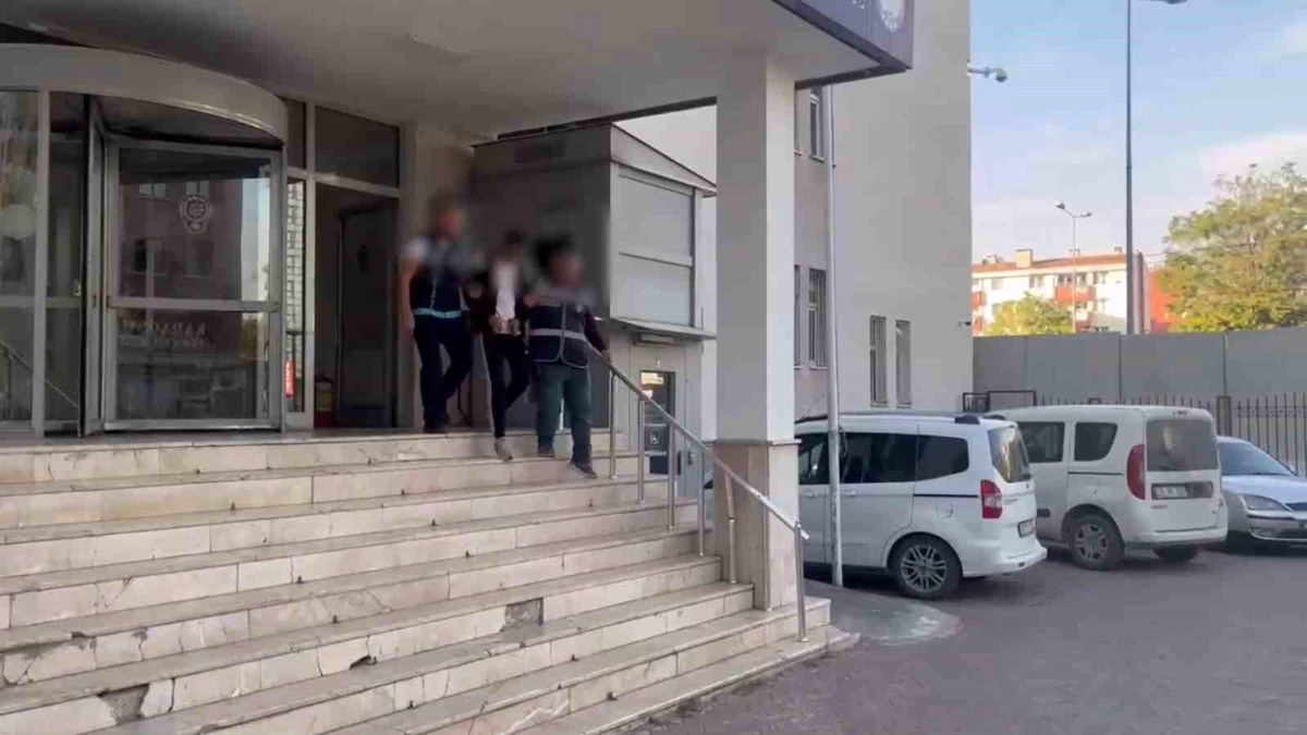 Kayseri\'de Fuhuş Yapılan 8 Ev Kapatıldı