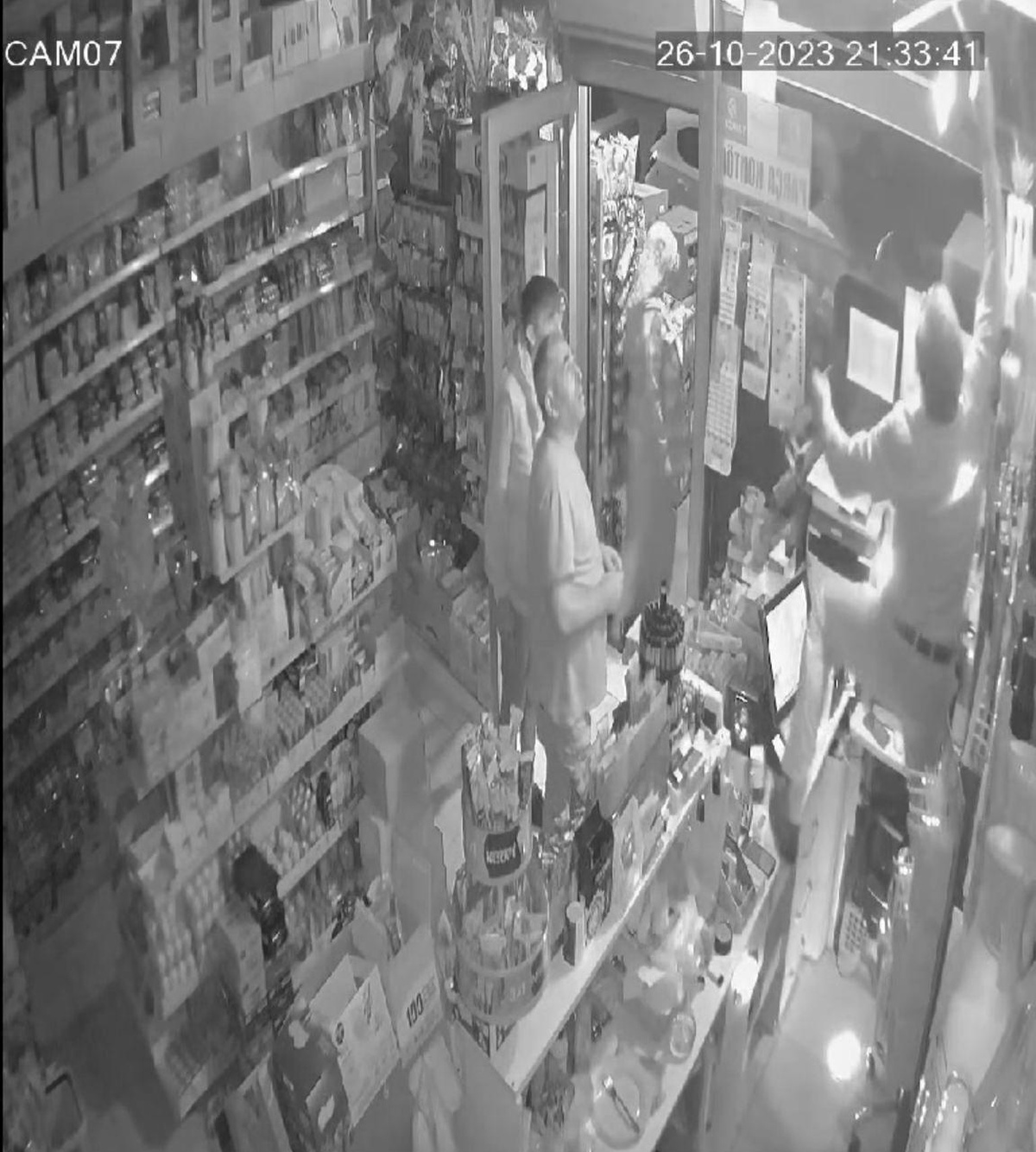 Çerkezköy\'de Market Yangınında Faciadan Dönüldü