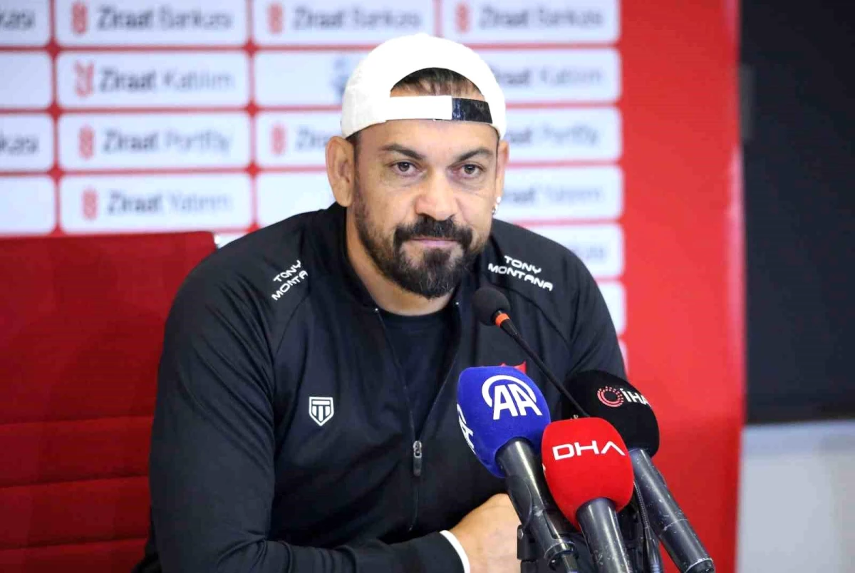 Sivasspor Teknik Direktörü Servet Çetin: İyi bir maç oldu