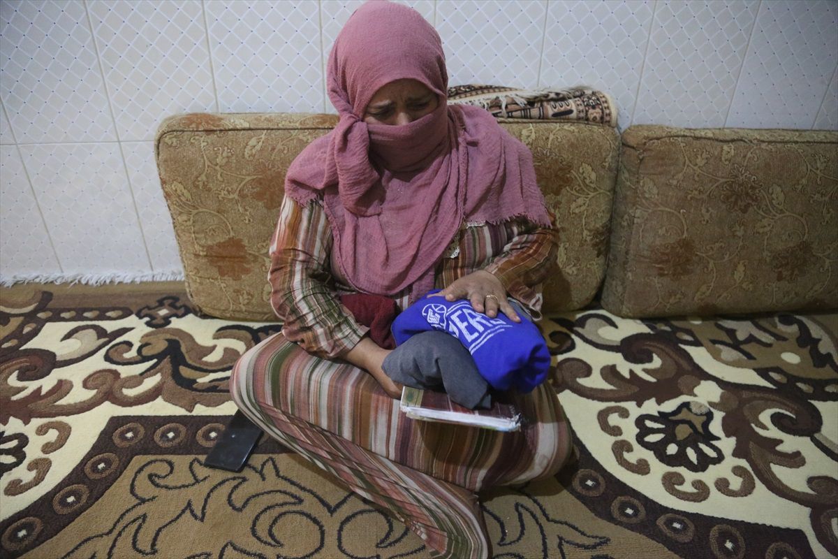 Suriyeli Anne, Kaçırılan Oğluna Kavuşma Ümidini Saklıyor