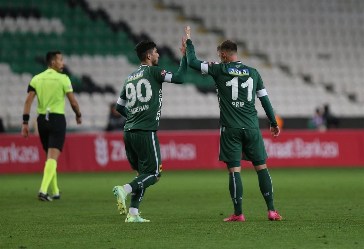 TÜMOSAN Konyaspor, Merkür Jet Erbaaspor\'u 3-0 yenerek 4. tura yükseldi