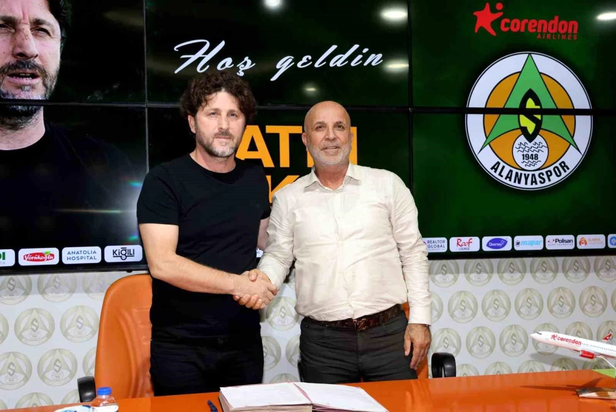 Corendon Alanyaspor, Fatih Tekke ile sözleşme imzaladı