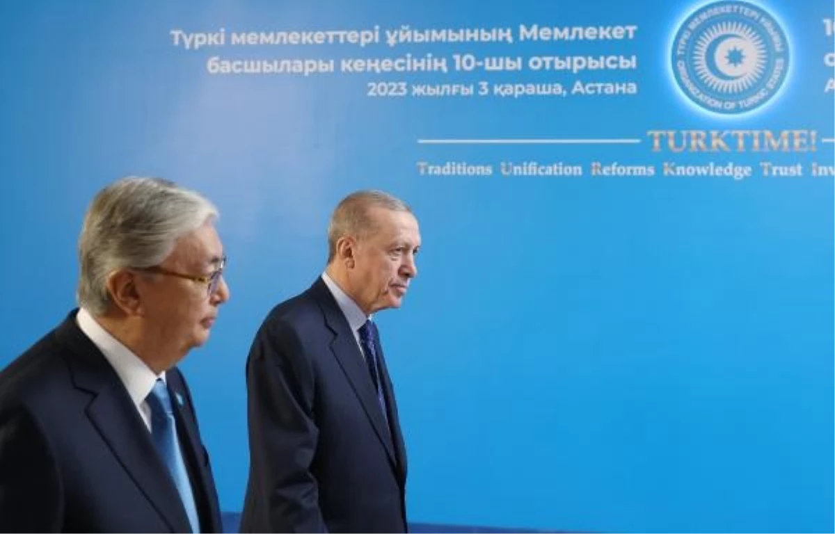 Astana\'da liderlerin alana gelişi ve aile fotoğrafı