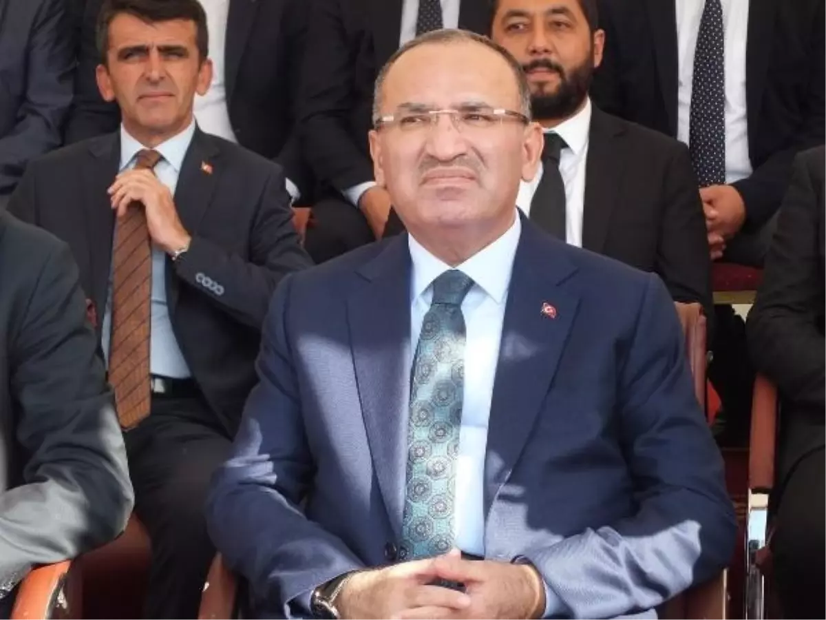 TBMM Başkanvekili Bekir Bozdağ: İsrail geçmiş zalimlerin akıbetinden kurtulamayacak