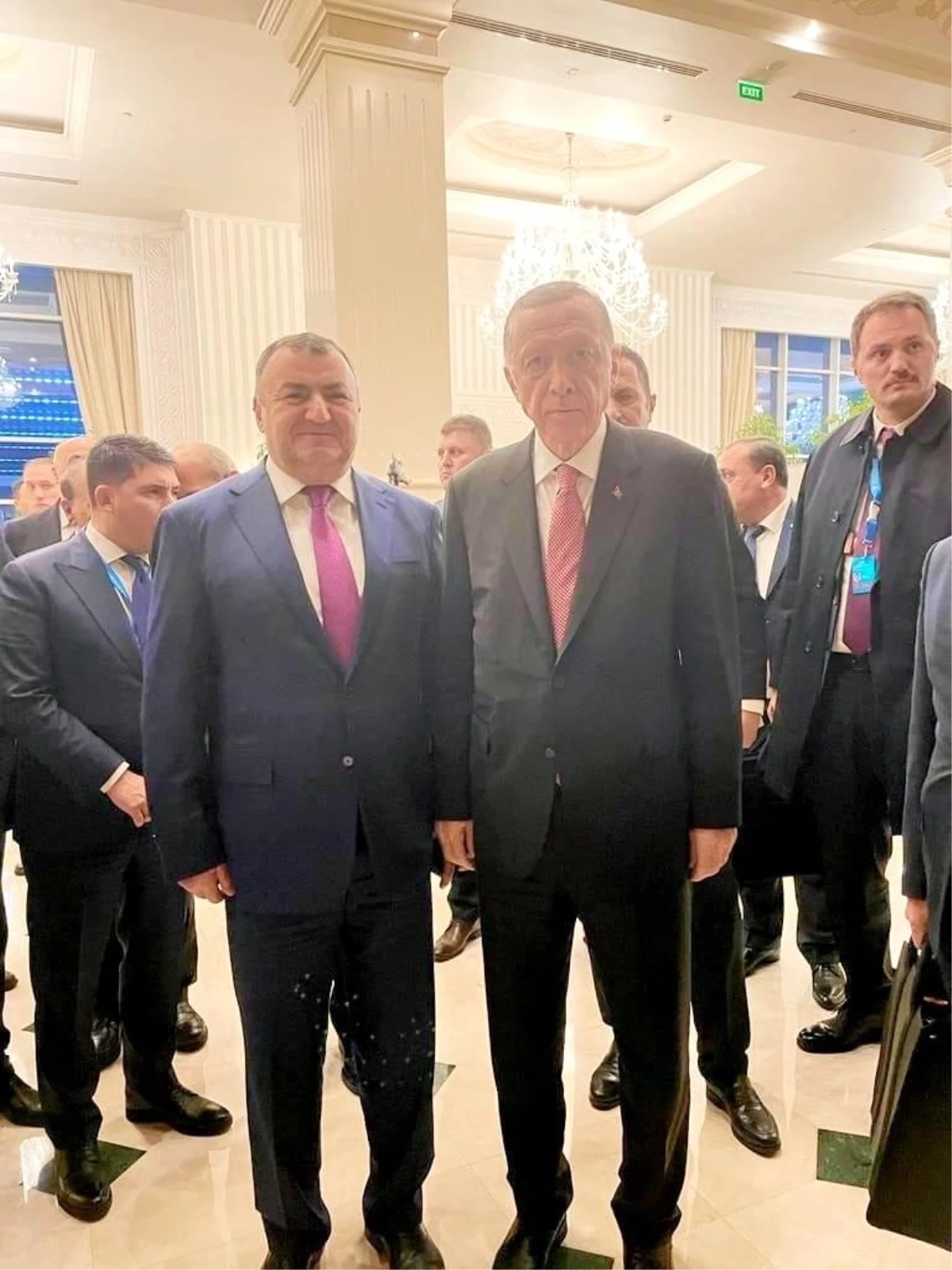 Cumhurbaşkanı Erdoğan, Astana\'da Ahıskalı Türklerle bir araya geldi