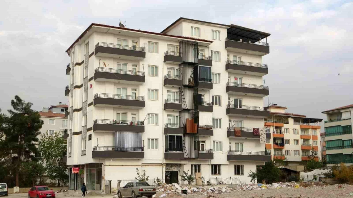 Malatya\'da Deprem Sonrası Konut Satışları Durdu