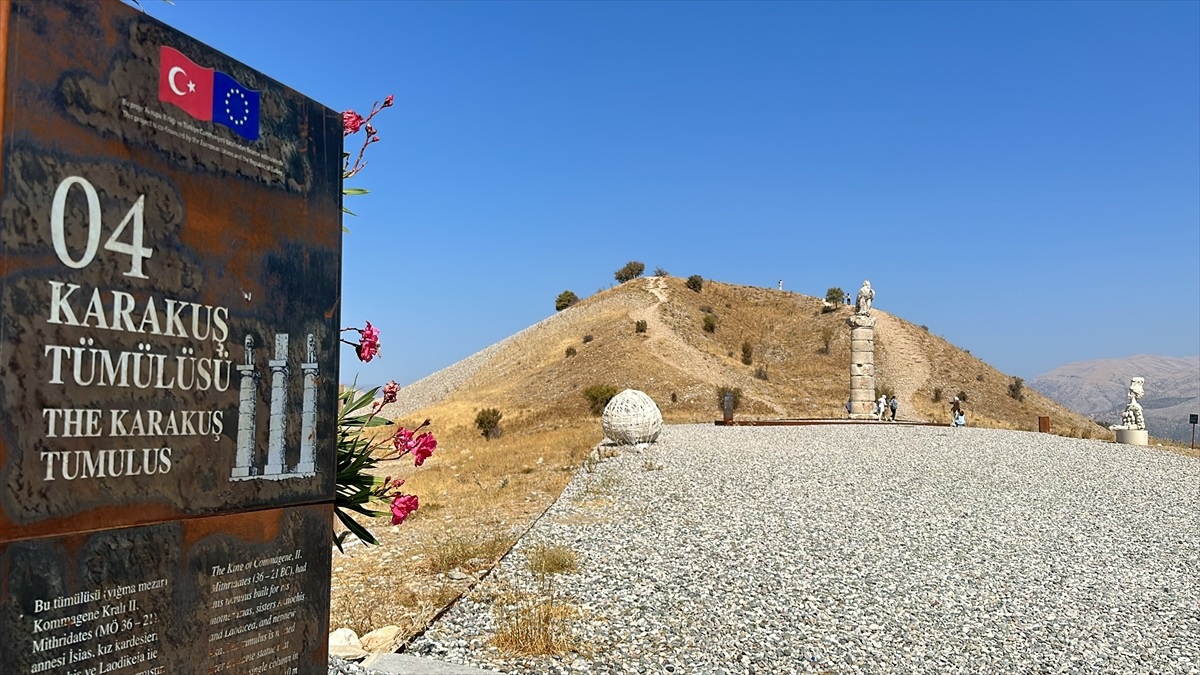 Adıyaman\'daki Karakuş Tümülüsü\'ne 21 Bin Kişi Ziyaret Etti