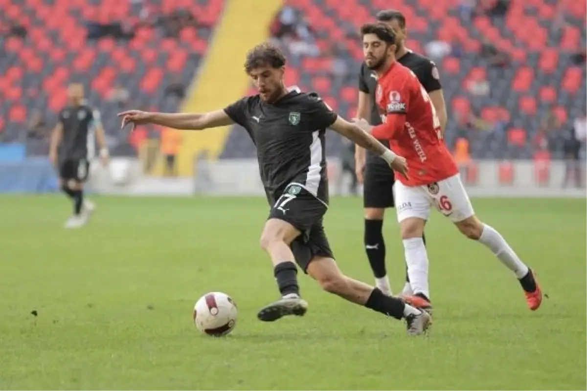 Efeler 09 SFK, Ziraat Türkiye Kupası\'nda Gaziantep FK\'ya mağlup oldu