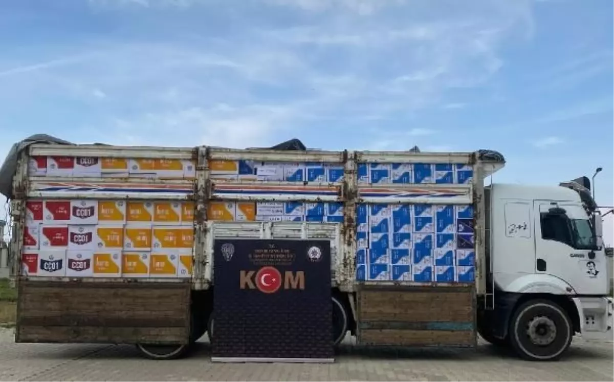 Erzurum'da 7 Milyon 250 Bin Adet Bandrolsüz Makaron Ele Geçirildi