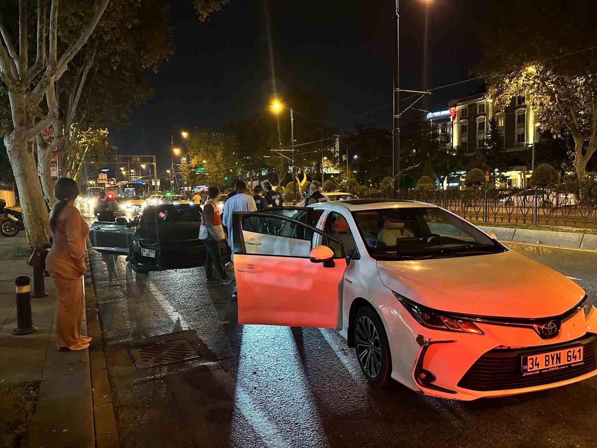 İstanbul\'da Huzur Uygulaması: Bir Sürücüye ve Araç Sahibine 16 Bin 816 TL Cezai İşlem