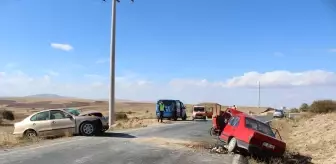 Konya'da Otomobil Kazası: 1 Ölü, 4 Yaralı