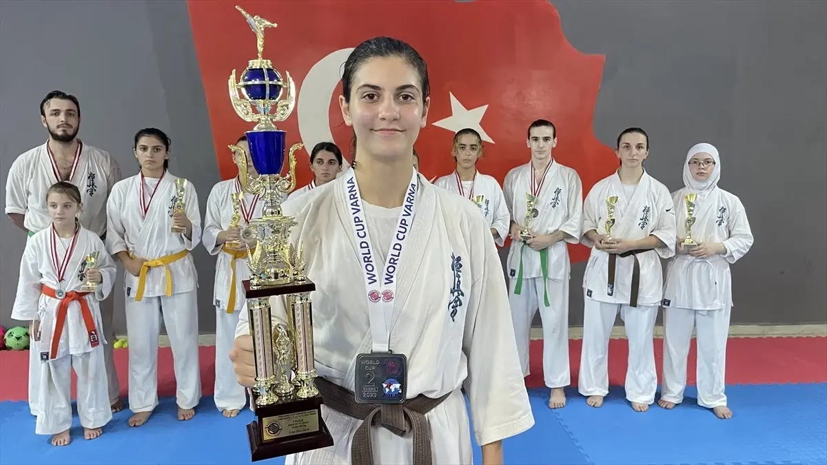 Milli Sporcu Nisagül Büyük, Kyokushin Stilde Dünya İkinciliği ve Avrupa Üçüncülüğü Kazandı