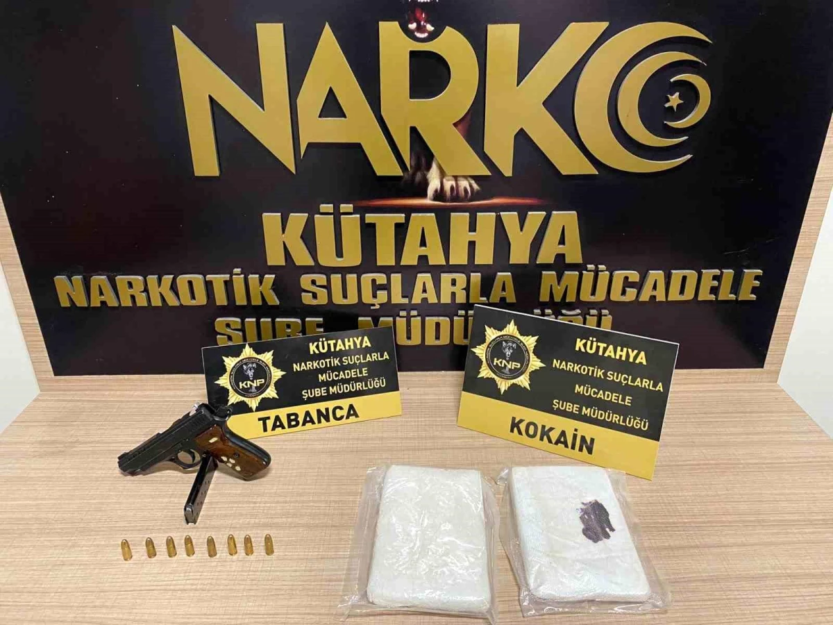 Kütahya\'da Narkotik Operasyonunda 1 Kilo Kokain Ele Geçirildi