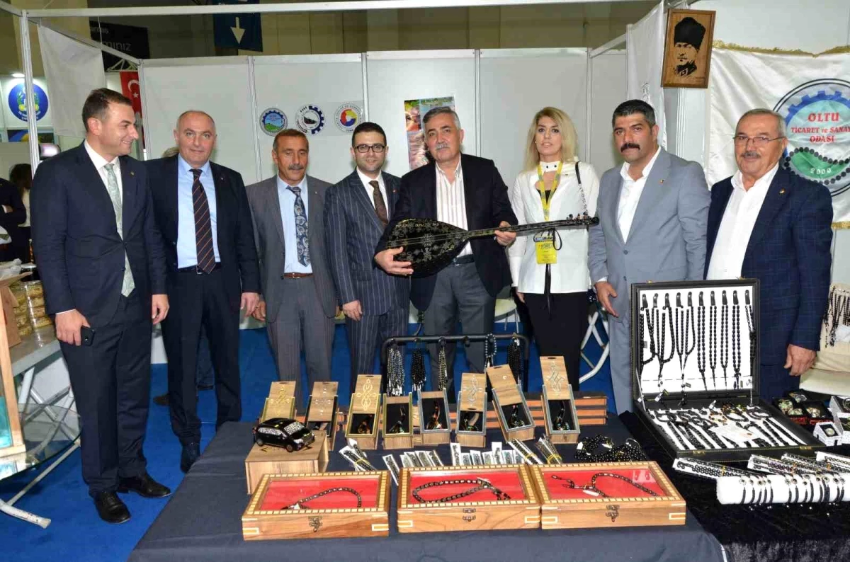 Erzurum Ticaret ve Sanayi Odası Yönetim Kurulu Başkanı YÖREX Fuarında Misafirlerini Ağırladı