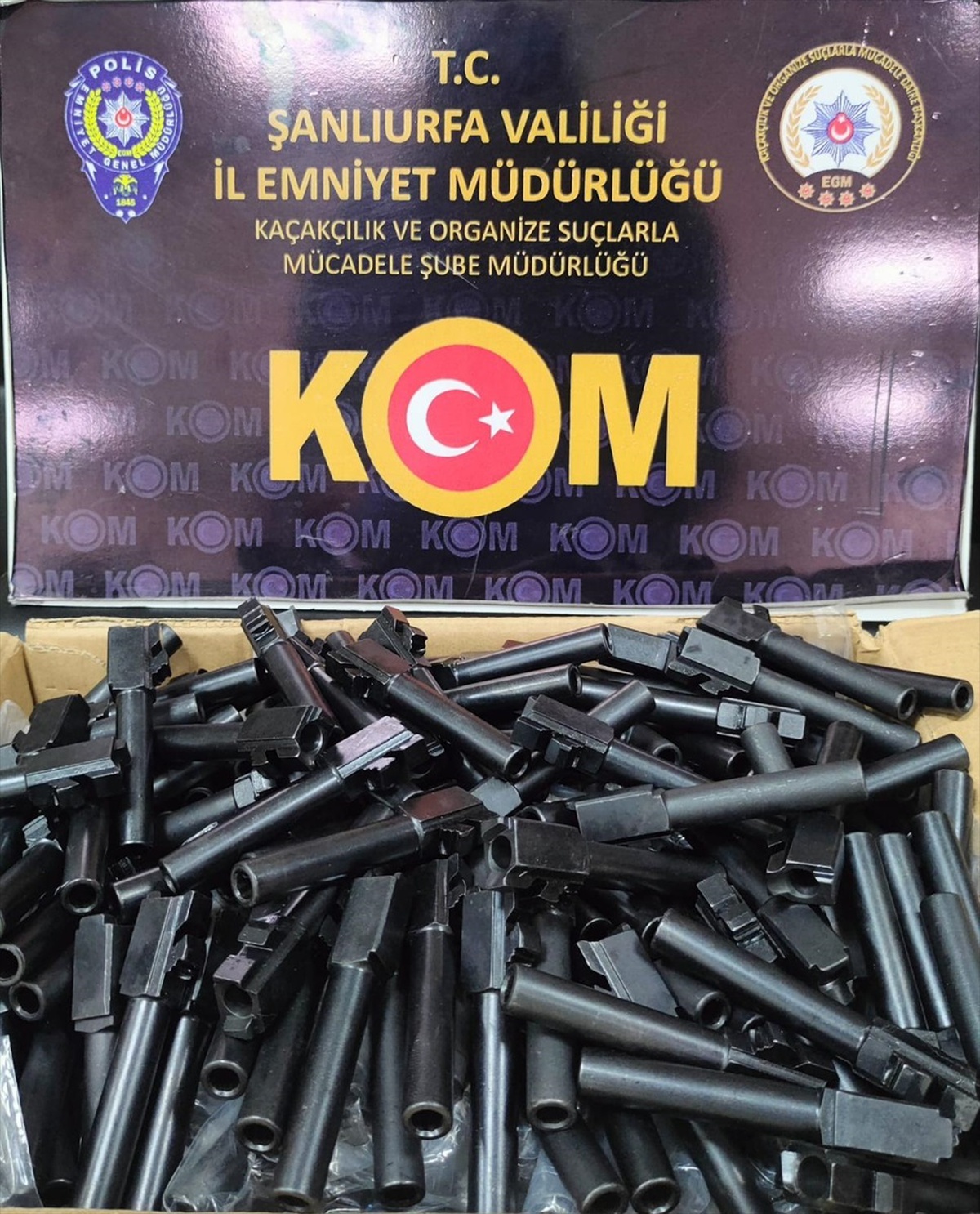 Şanlıurfa\'da 507 Tabanca Namlusu Ele Geçirildi