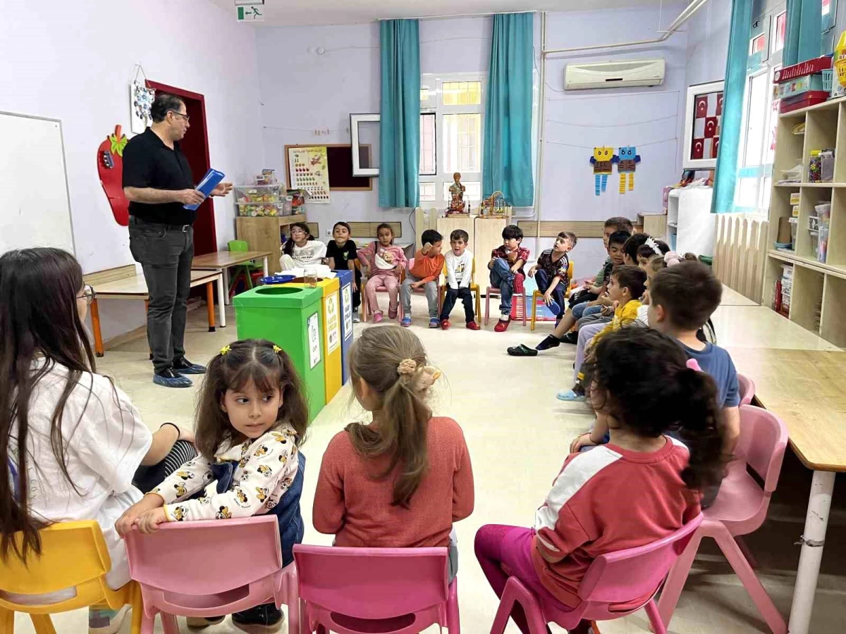 Seferihisar Belediyesi Okullarda Sıfır Atık Eğitimleri Veriyor