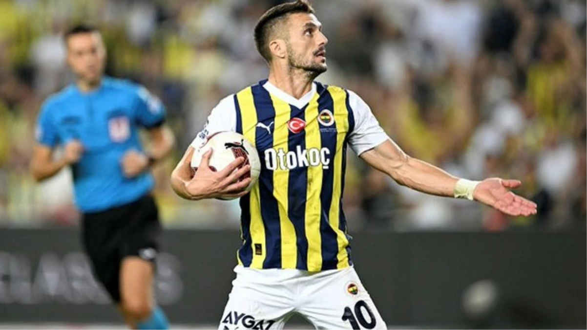 3 kelimelik bir not düşen Trabzonspor, Dusan Tadic\'in balık tutma videosunu bambaşka bir şekilde servis etti
