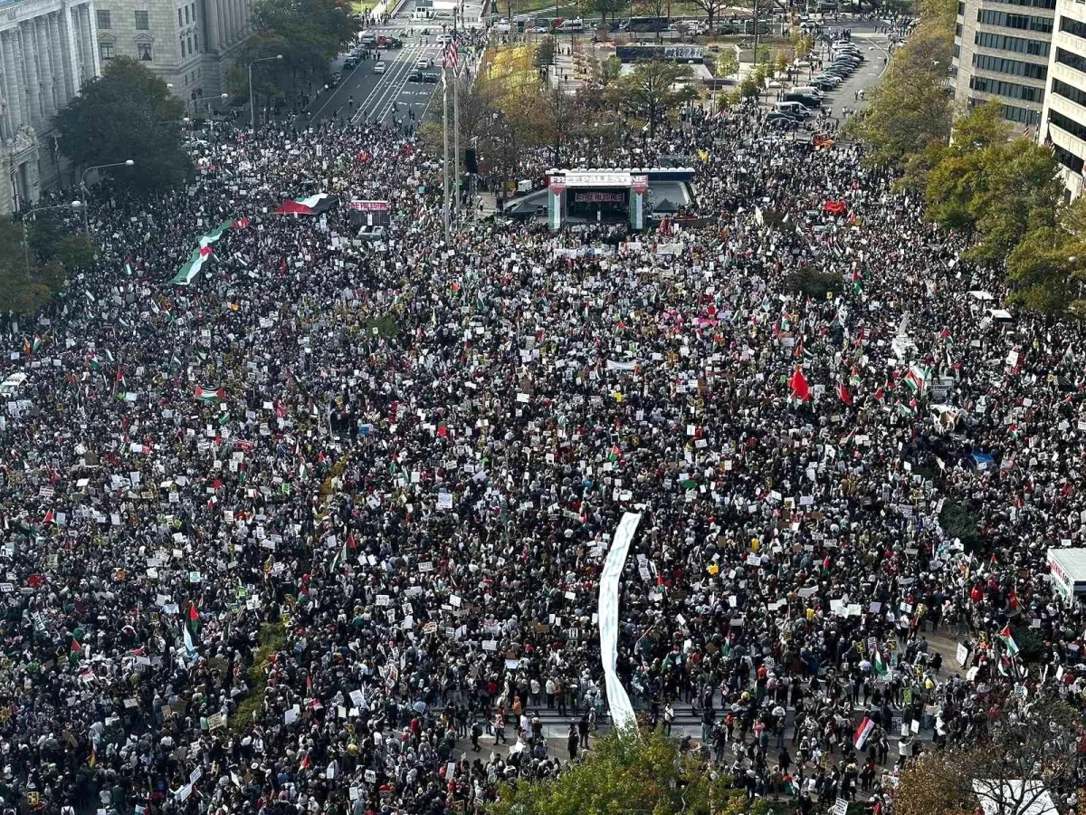 Washington\'da Binlerce Kişi Filistin\'e Destek İçin Toplandı