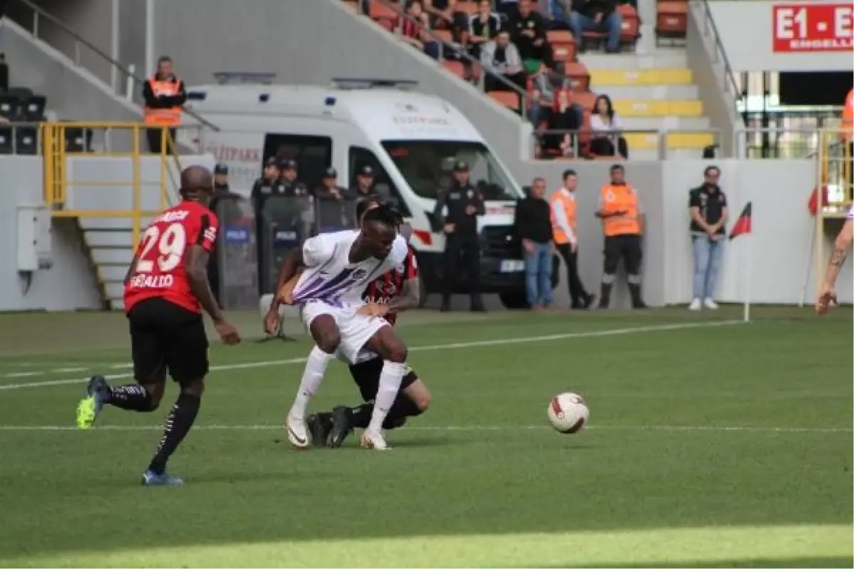 Ankara Keçiörengücü, Ahlatcı Çorum FK\'yı 3-2 Yendi