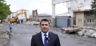 Bingöl Belediyesi Şair Eşref Caddesi'nde yol genişletme ve kavşak düzenleme çalışmalarına başladı