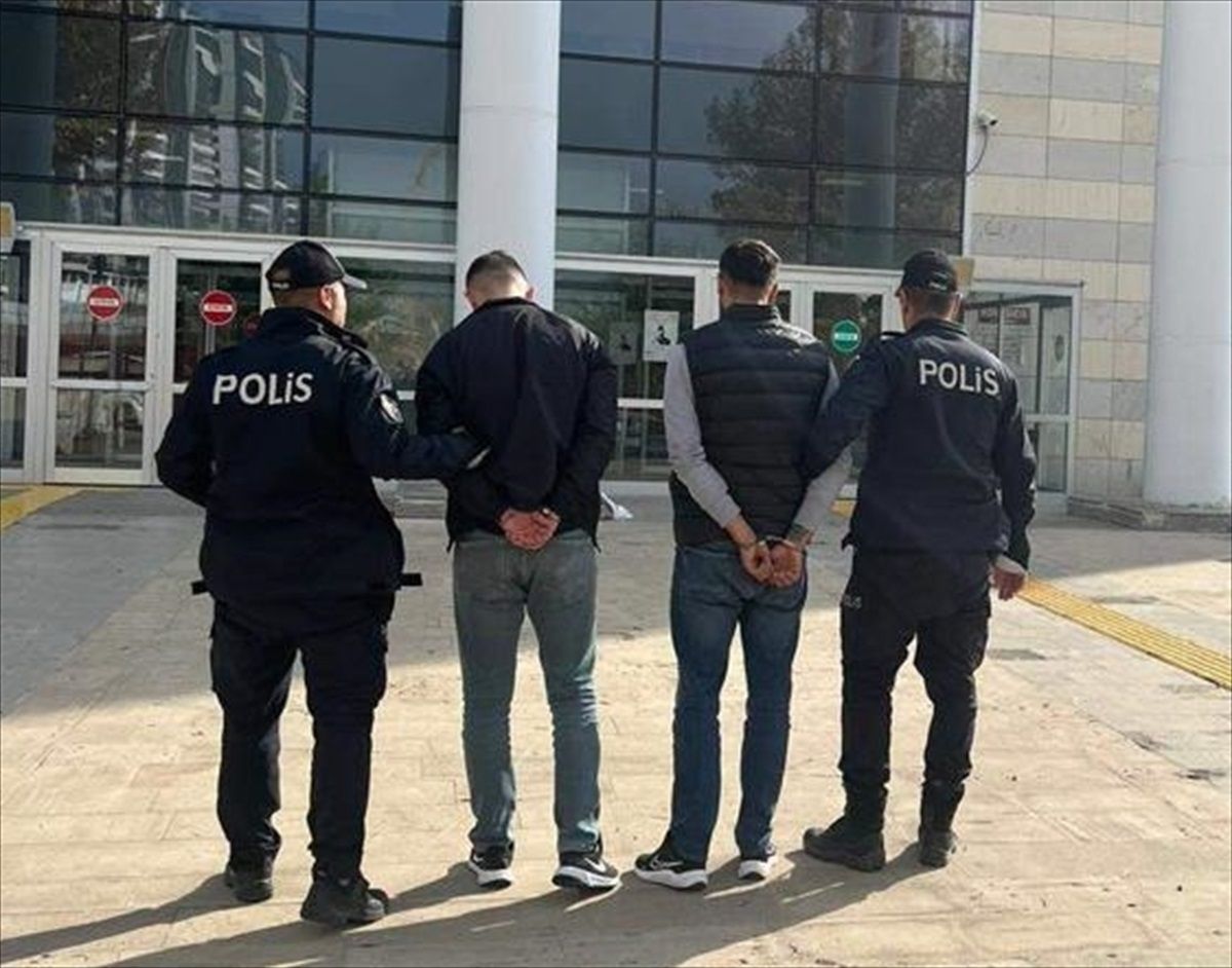 Elazığ\'da hırsızlık şüphelilerinden biri tutuklandı