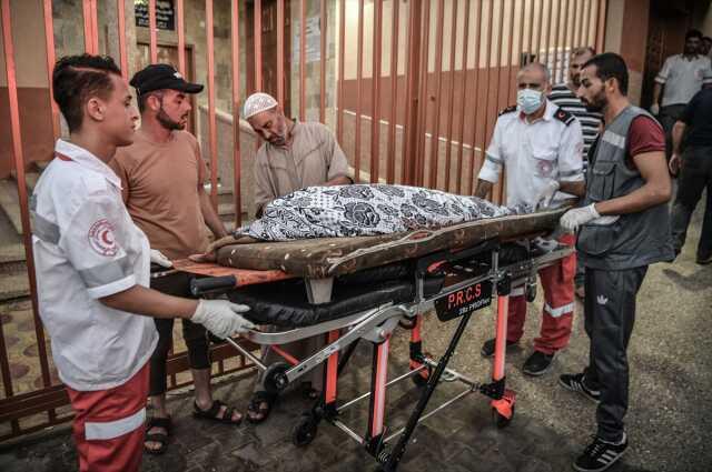 Filistin'de İsrail saldırılarında ölü sayısı 9 bin 488'e ulaştı