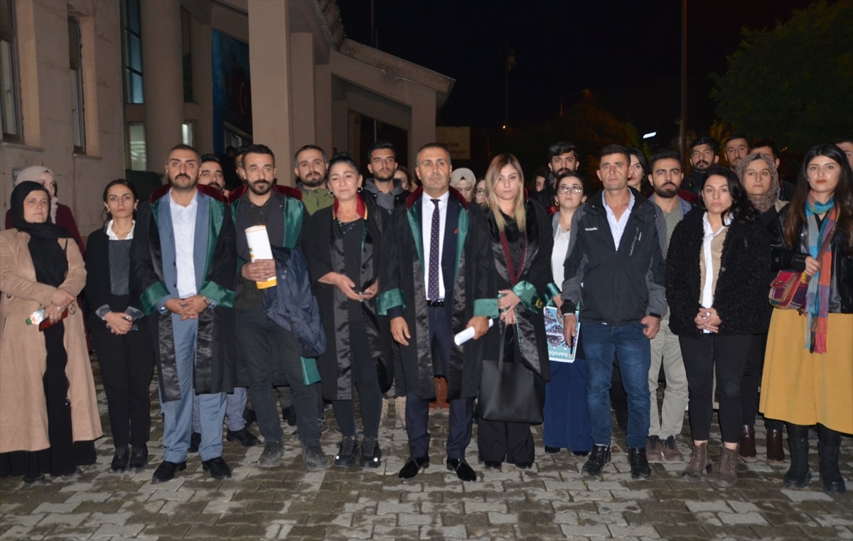 Hakkari\'de 11 yaşındaki kıza cinsel istismar davasında 3 sanık beraat etti